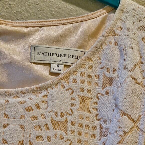 Katherine Kelly Elegant Asymmetrical Lace Dress Sz 14 - Picture 2 of 3